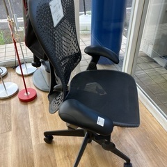【軽トラ90分貸し出しサービス】Herman Miller オフィスチェア　MR113AAM-0020の画像