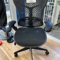 【軽トラ90分貸し出しサービス】Herman Miller オフィスチェア　MR113AAM-0020の画像