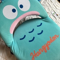 ①ハンギョドン　座椅子の画像