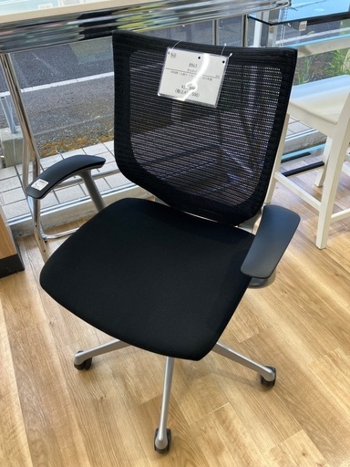 【軽トラ90分貸し出しサービス】オカムラ　オフィスチェア　CP43DR