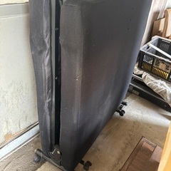 シングルサイズの折りたたみベッドです。 の画像