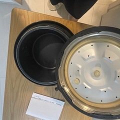 Siroca 圧力機　炊飯器の画像