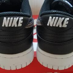 新品　NIKEダンクローSE　ブラック　アニマルスウッシュ　サファリの画像
