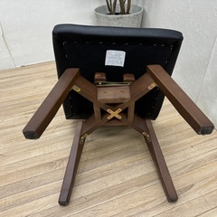 【トレファクマーケット千葉おゆみ野店】ご来店いただける方限定！落ち着いた色合いでお部屋に馴染みやすいダイニングチェアのご紹介です！の画像