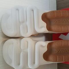新品　NIKE　AIRマックスココの画像