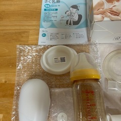 【取引中】電動搾乳機　アダプター付きの画像