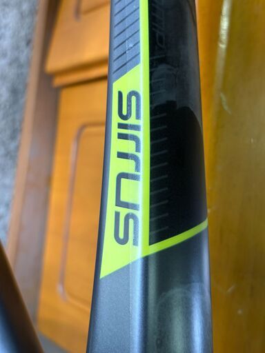 Specialized Sirrus Comp Carbon Disc（未使用） Specialized Sirrus Comp Carbon Metallic White Silver/Black