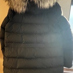 モンクレールのダウンの画像