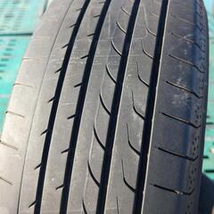 【国産】195/65R15　ヨコハマ　BluEarth　RV02　19年製　4本セット　転がし用などの画像