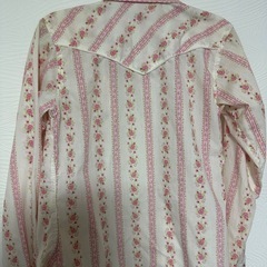 Levi's 花柄シャツ
の画像