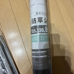 防草シート ピンの画像