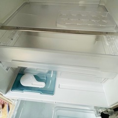 半額以下　大型冷凍冷蔵庫　　ファミリー用　三菱の画像