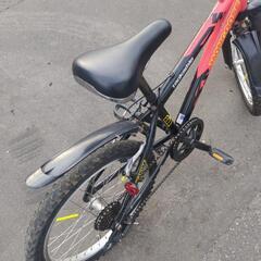 20インチ 🚲 MONGOOSE ジュニア 自転車 8,980円 🔁6段切替 新規防犯登録料コミ 870の画像