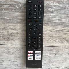 ハイセンステレビ40インチテレビ台付き の画像