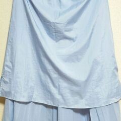 ユニクロ　水色スカート　Lサイズの画像