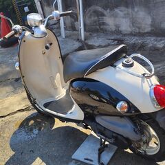 ⭐ヤマハビーノFI　SA37J　黒　外装塗り替えました　インジェクションモデル原付バイクの画像