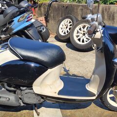 ⭐ヤマハビーノFI　SA37J　黒　外装塗り替えました　インジェクションモデル原付バイクの画像