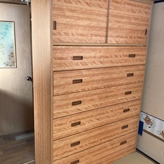 タンスの画像