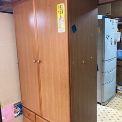衣装ケースの画像
