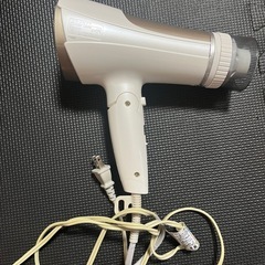 ドライヤーの画像