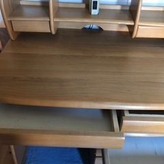 まだまだ使える学習机2個セットの画像