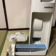 シャープ　加湿空気清浄機　プラズマクラスター7000 KC-30T2-W 2012年製の画像