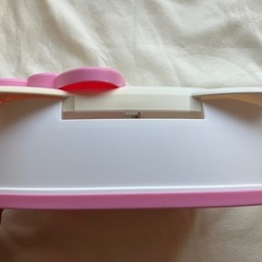 【取引終了メ】ハローキティ　ウエットティシュケースの画像