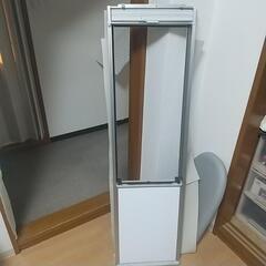 【取引中】新品 2025年モデルReLaLa コロナ窓用エアコン 延長枠あり190まで対応の画像