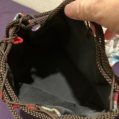 新品　四季折々の花々　ちりめん素材　巾着の画像