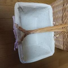 可愛い藤かごの画像