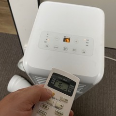 アイリスオーヤマ　ポータブルスポットクーラーエアコン　IPA-2222G  2022年製　可動品の画像