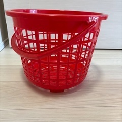 キュートなカゴ&バケツの画像