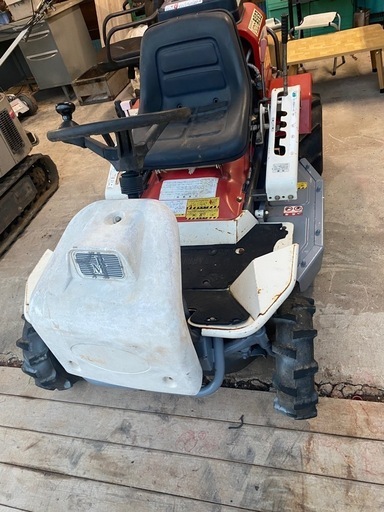 オーレック ラビットモアー 乗用草刈機 RM90V 