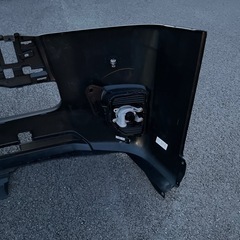 ハイエース　7型　トヨタ純正フロントバンパー　フォグ付きの画像