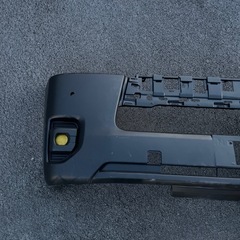 ハイエース　7型　トヨタ純正フロントバンパー　フォグ付きの画像