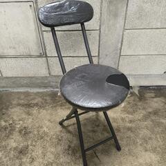 ニトリ　折りたたみチェア　黒　4脚の画像