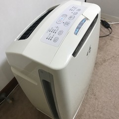 空気清浄機の画像