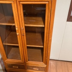 【委託品】籐キャビネット飾り棚の画像