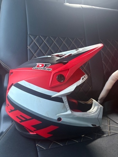 bell ヘルメット