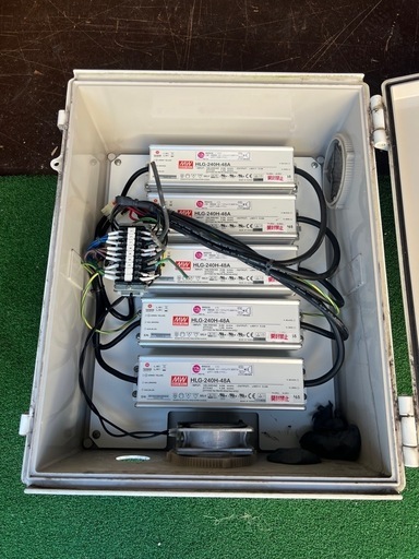 超レア！大型1kw LED投光器！✖️3台有り！