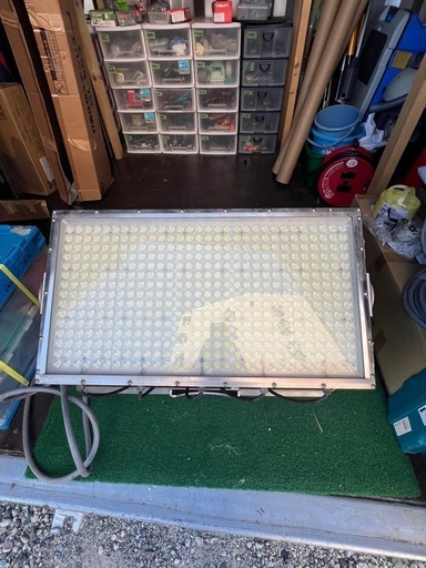 超レア！大型1kw LED投光器！✖️3台有り！