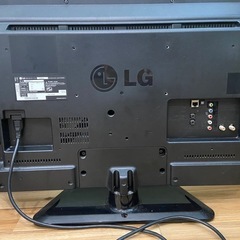 LG smart TV（32LN570B）の画像