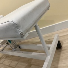 昇降フット台/ネイルライト設置可能　ペディキュアオットマンの画像