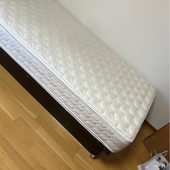 大塚家具　サータ　シングルマットレス　跳ね上げ収納シングルベッドセットの画像