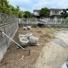 草刈り、草取り、木の伐採のお手伝いいたします。