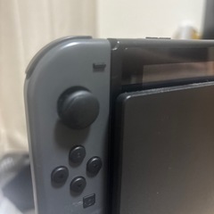 Nintendo Switchグレーソフト付きの画像