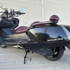 ⭐️マグザム250⭐️自賠責3年付❗️バッテリー・プラグ・グリップなど新品交換で快調⭐️250ccビッグスクーター・ビクスク⭐️の画像