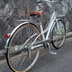 🍀自転車 ロココ ブリジストン  パールホワイト ベルトドライブ オートライト 新品タイヤ付き の画像