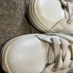韓国お土産 スニーカー 中古 22.5の画像