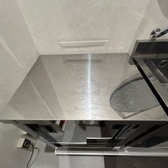 食器棚 幅600×奥行450×高さ800 ステンレス　業務用　扉付きの画像